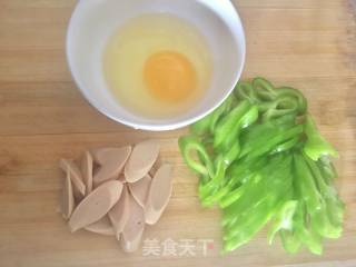 Temptation ~ Fried Instant Noodles with Eggs recipe