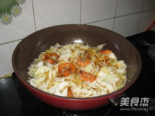 Sea Shrimp and Cabbage Soup recipe