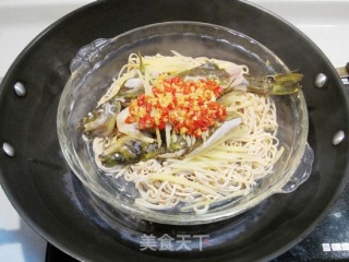 Steamed Fish with Chopped Pepper and Dried Bean Curd recipe