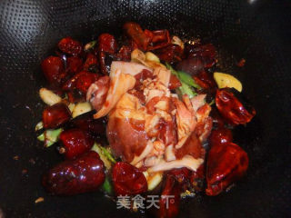 Spicy Hot Pot-take Advantage of The Sky is Not Dry, The Girls in The North Quickly Eat Spicy ~~~ recipe