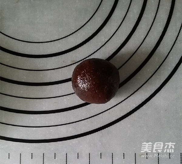 Cantonese Egg Yolk Mooncake recipe