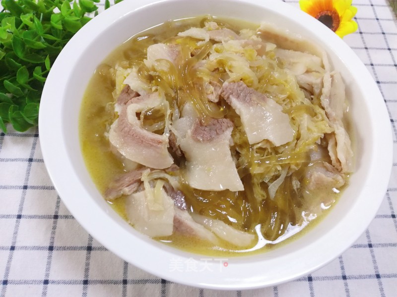 Sauerkraut Stewed White Meat Vermicelli recipe