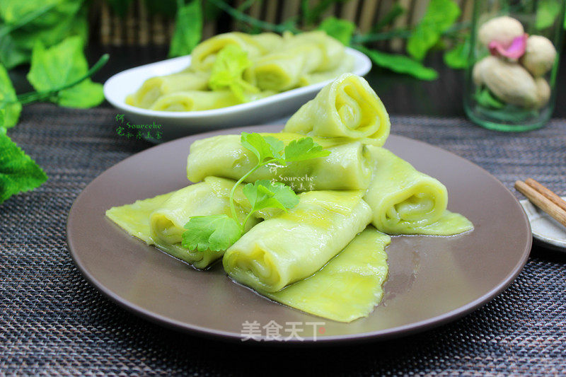 Cantonese Breakfast, Spinach Rice Rolls recipe