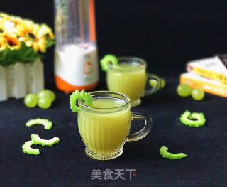 Green Bitter Gourd Honey Juice recipe