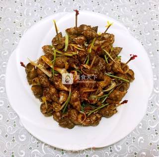 Stir-fried Snails with Garlic Chili Sauce recipe