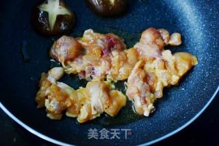 French Style Black Pepper Chicken Drumsticks Black Rice recipe