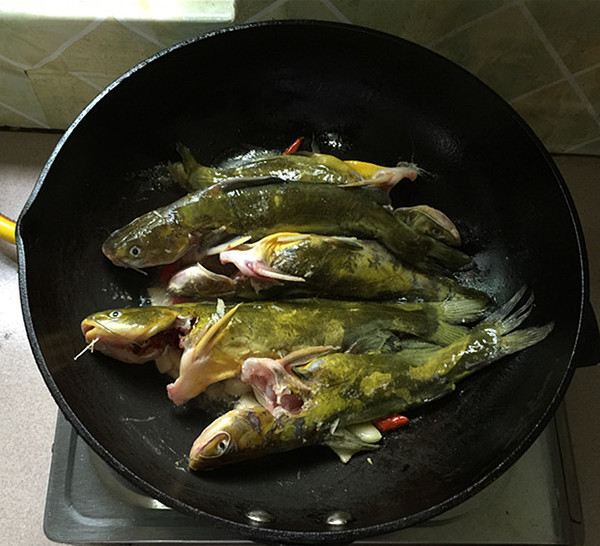 Basil Yellow Bone Fish Soup recipe