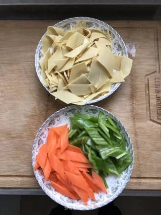 Hot Pepper Tofu Skin recipe