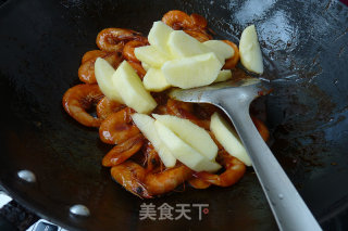 Sweet and Spicy Apple Shrimp recipe