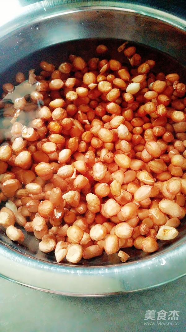 Homemade Spiced Peanuts recipe