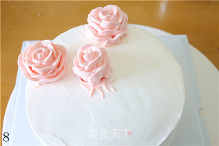 [small Fresh Rose Birthday Cake] recipe