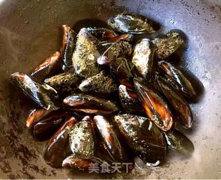 Mussel Xiangyang recipe