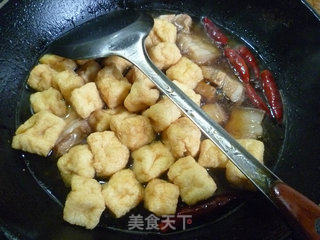 Braised Pork Belly with Small Oil Tofu recipe