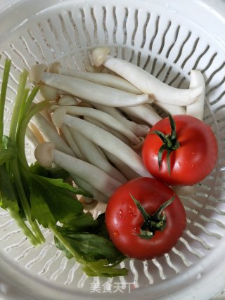 Pork, Seafood, Mushroom, Tomato Soup recipe