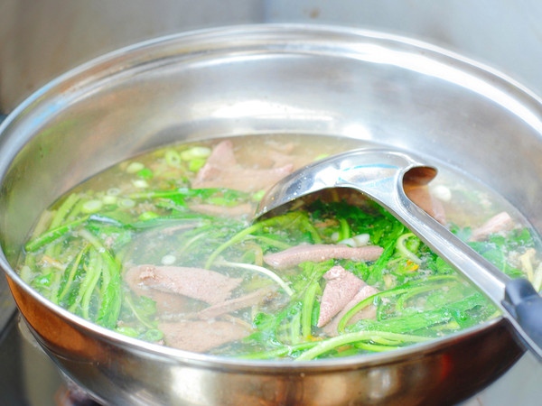 Dandelion Pork Liver Soup recipe