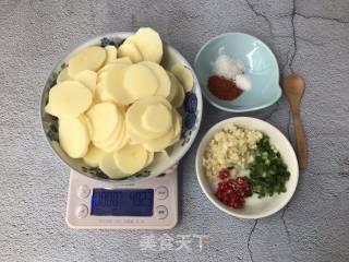 Spicy Potato Chips recipe