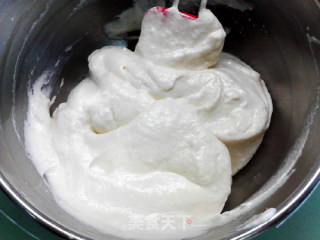 Banana Yogurt Chiffon Cake recipe