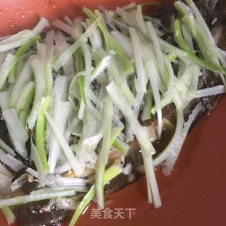 Tatami Fish with Scallion Oil recipe