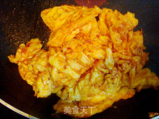 Scrambled Eggs with Tomato Sauce recipe