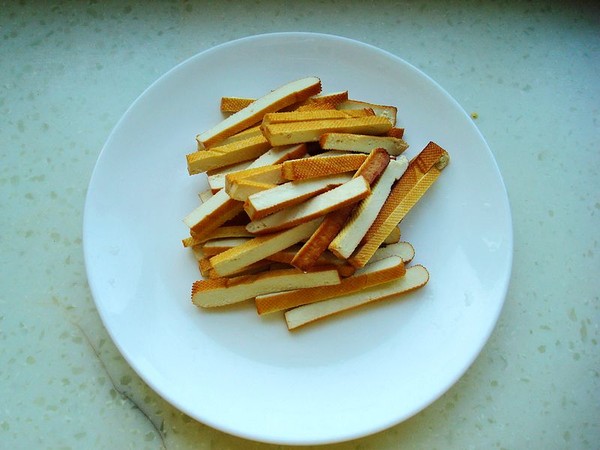 Stir-fried Soy Sprouts with Leek recipe