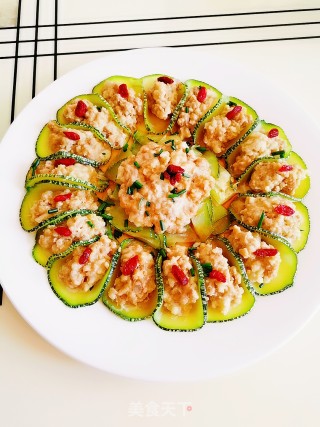 Zucchini Stuffed with Meat recipe