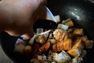 Braised Puffer Fish with Pork Belly recipe