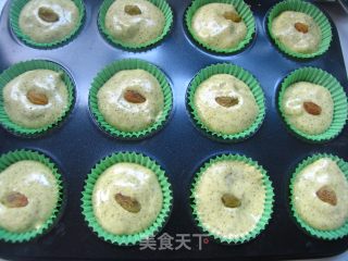 Refreshing Tea Taste-raisin Matcha Cake recipe