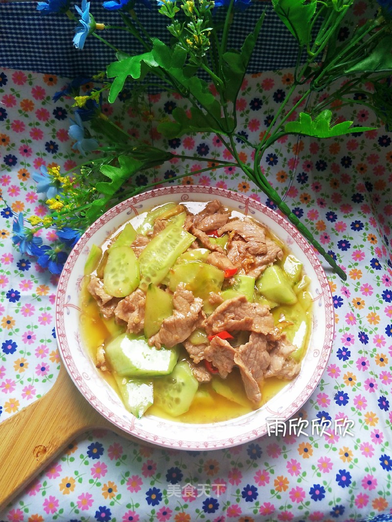 Cucumber Fried Pork recipe