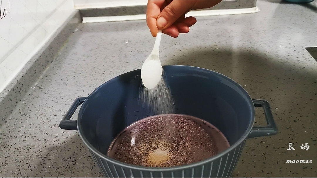 Don’t Just Use Black Rice to Make Porridge, Make It into Steamed Buns, Rice Fragrant recipe