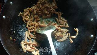 Lotus White Shredded Pork recipe