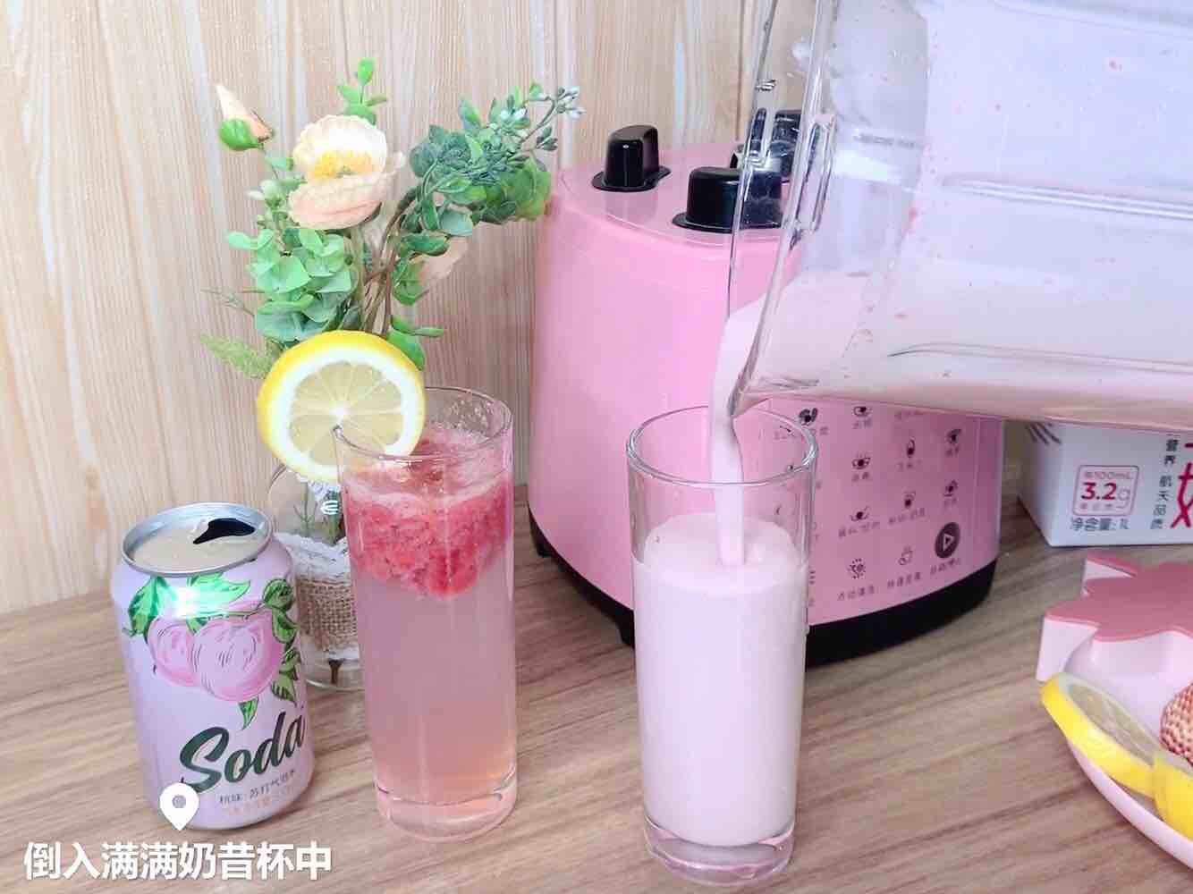 Strawberry Soda Vs Strawberry Milkshake recipe