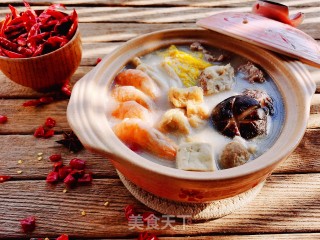 Hot Pot with Delicious Soup recipe