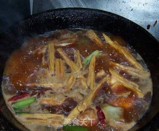 Braised Pork with Yuba recipe