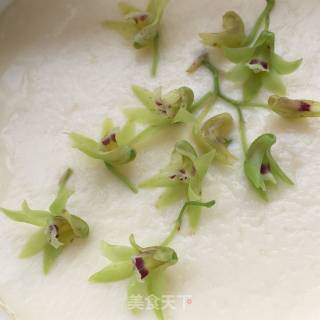 Dendrobium Flower Steamed Egg recipe