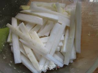 Hot and Sour Radish Sticks recipe
