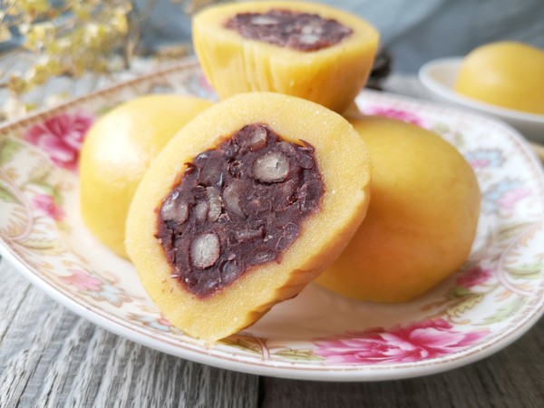 Red Bean Paste Sticky Bean Buns recipe