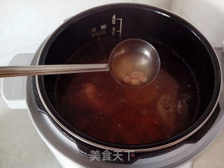 Lotus Root and Peanut Keel in Pot recipe