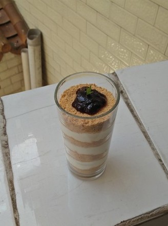 Blueberry Yogurt Sawdust Cup recipe