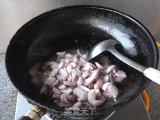 Stir-fried Bacon with Shallots recipe