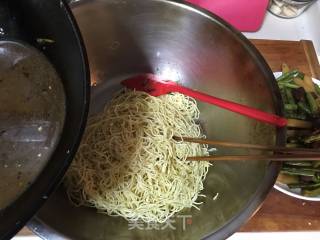 Steamed Noodles with Beef and Beans recipe