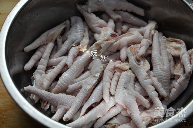 Cold Chicken Feet recipe