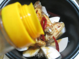 Braised Radish with Medium Wings recipe