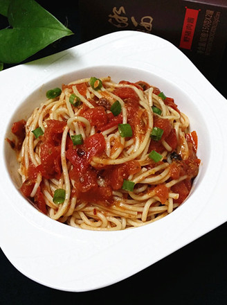 Noodles with Tomato Wild Pork Sauce
