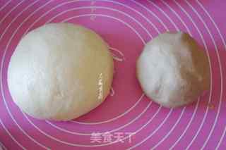 Heart-shaped Meringue Moon Cakes recipe