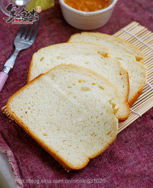 Toast with Grapefruit Sauce recipe