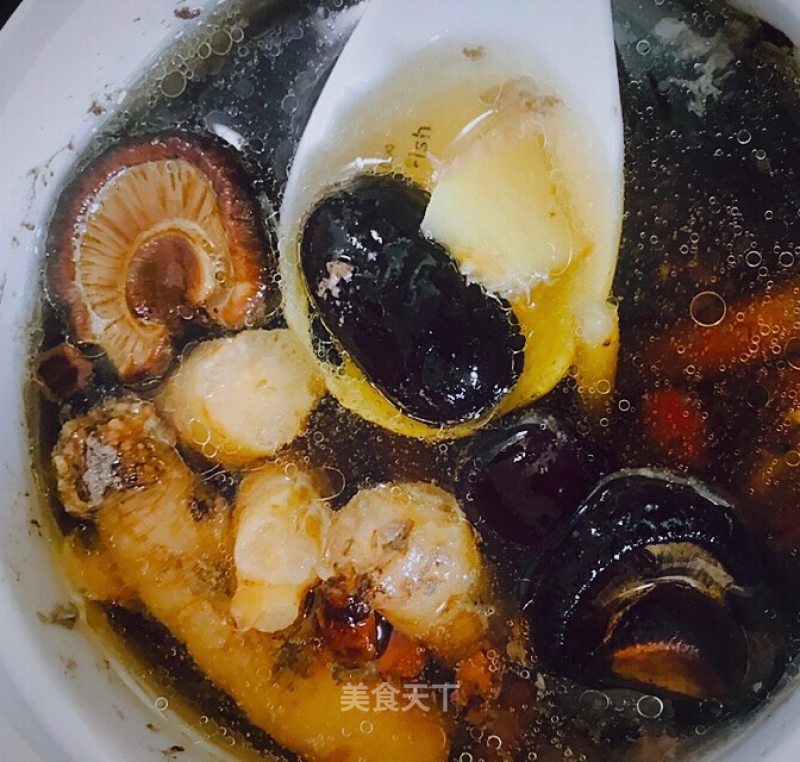 #汤汤#blood-boiled Chicken and Angelica Soup recipe