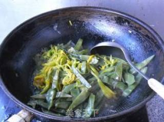 Daylily Roasted Lentils recipe