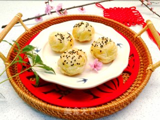 Yuanxiao Glutinous Rice Balls are Innovative, A Sounding Glutinous Rice Balls, Baked Glutinous Rice Balls with Egg Tart Crust recipe