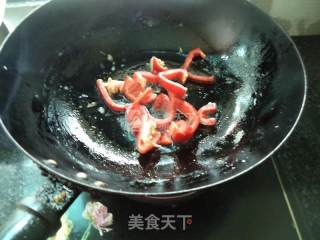 Scrambled Eggs with Big Pepper recipe