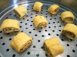 Pumpkin Bean Paste Rolls recipe